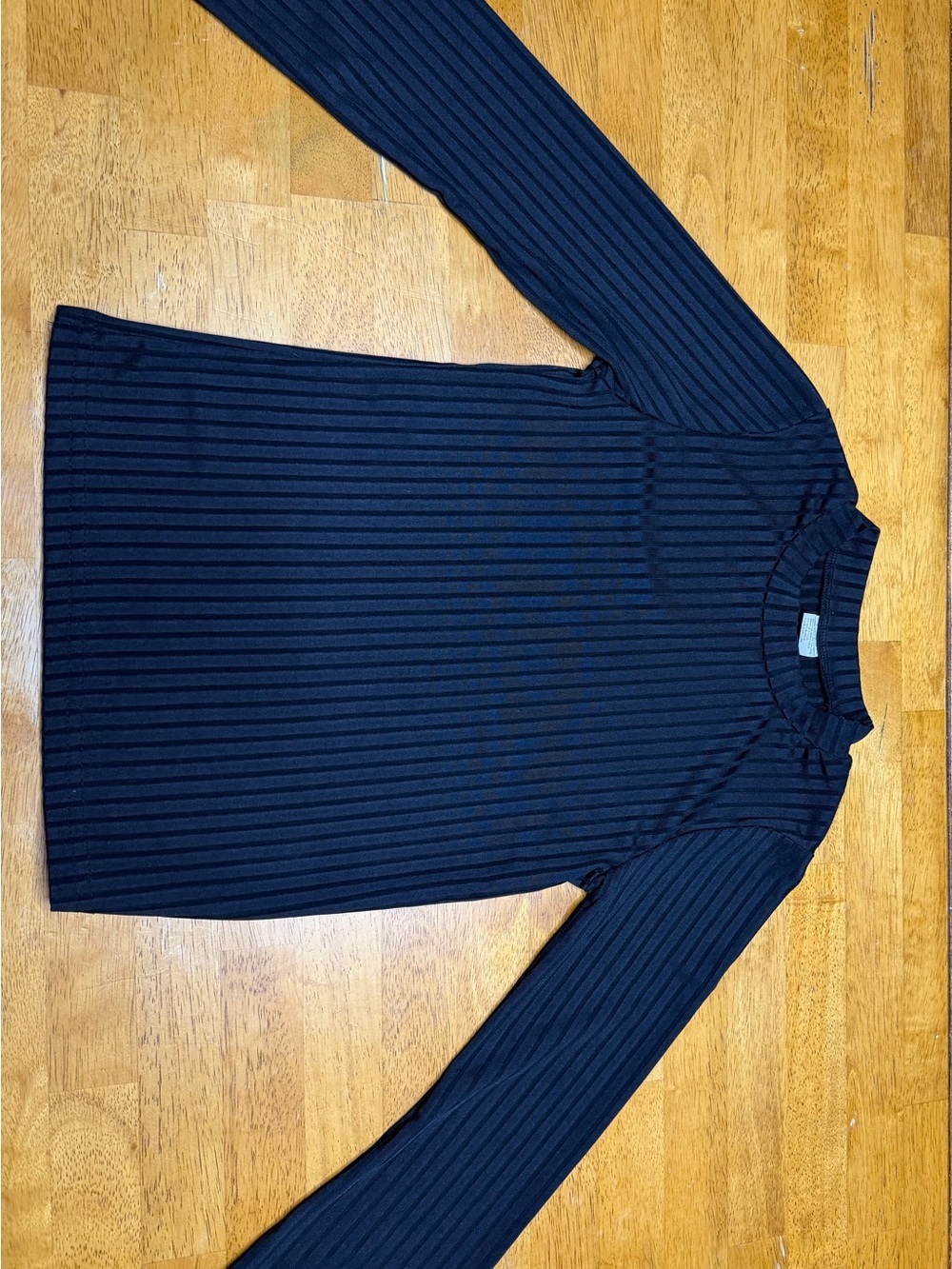 Men's Ribbed Long-Sleeve Sweater - Black